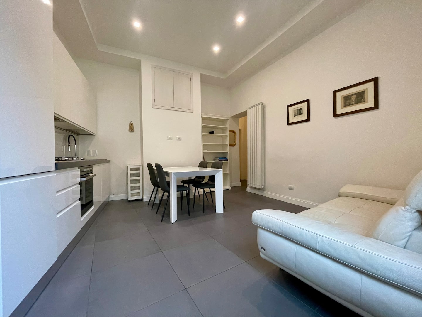 Soggiorno e cucina dell’appartamento di Firenze